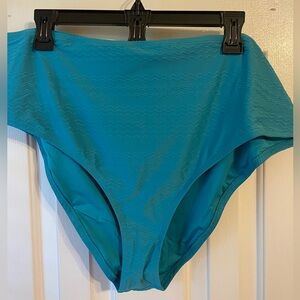 CUPSHE Plus Size Bikini Bottom.